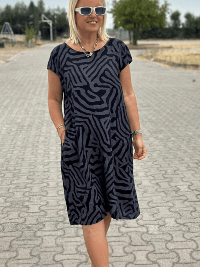 Terry | Tailored Breezy Dress