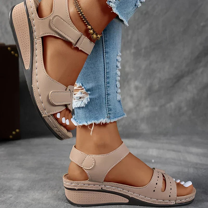 Cynthia | Sleek Orthopedic Sandals