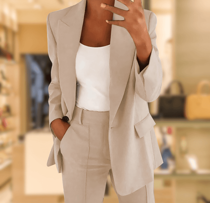 Ruby | Tailored Sleek Suit