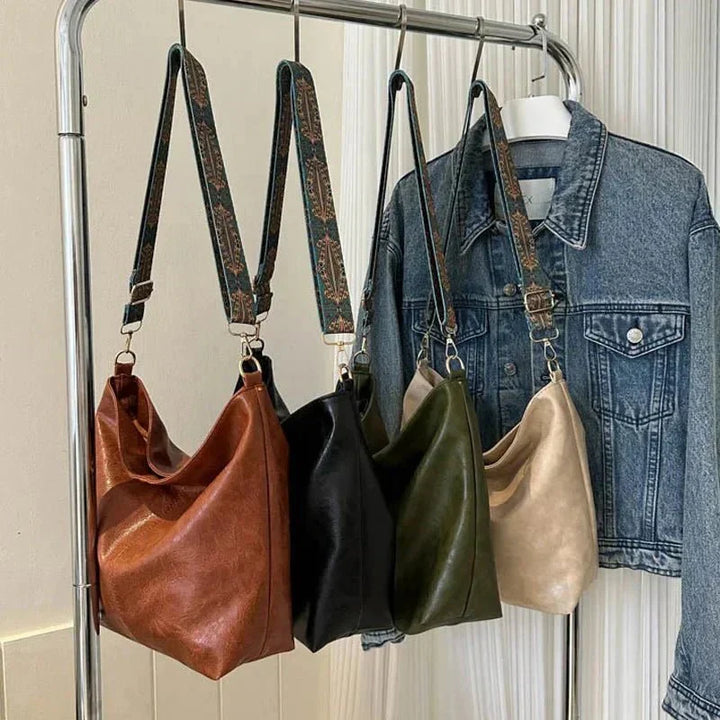 Tyla | Urban Heritage Shoulder Bag